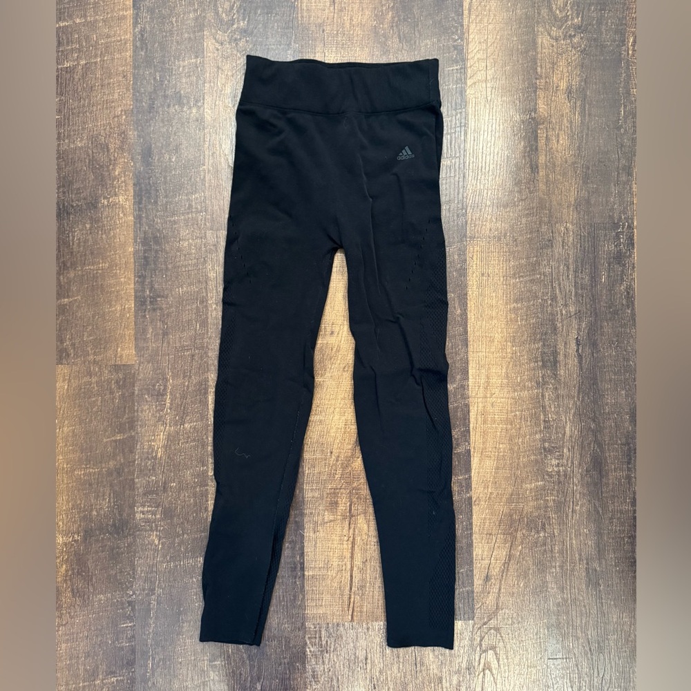 Adidas women’s Black WRPKNT Tights